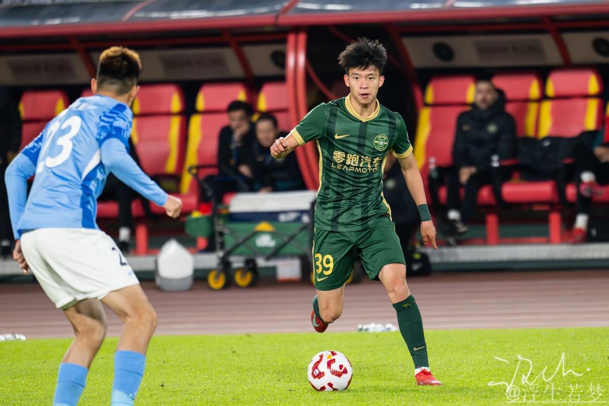 陶强龙传射助攻 王钰栋梅开二度 浙江4-2击败长春亚泰